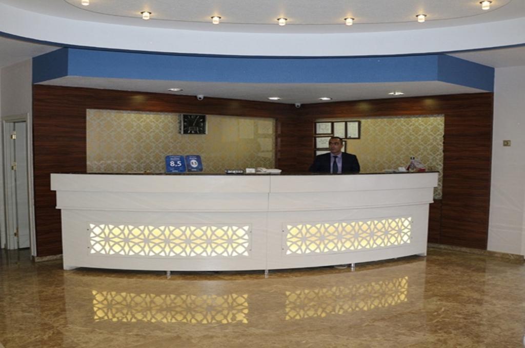 Mesnevi Hotel 콘야 외부 사진