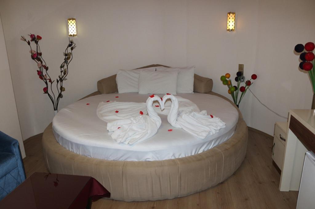 Mesnevi Hotel 콘야 객실 사진